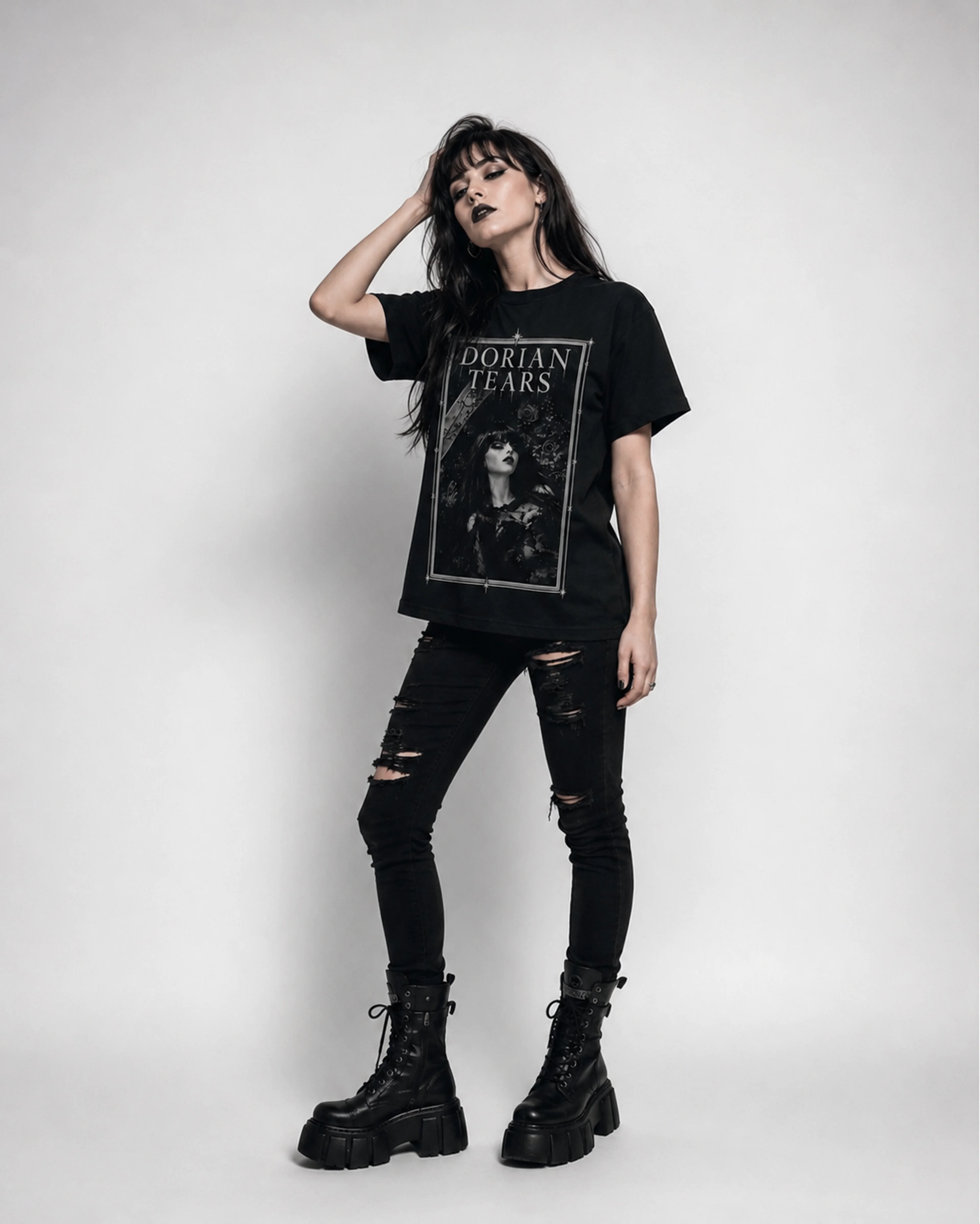 Dorian Tears | Gothic Girl T-Shirt: female model, three-quarter view