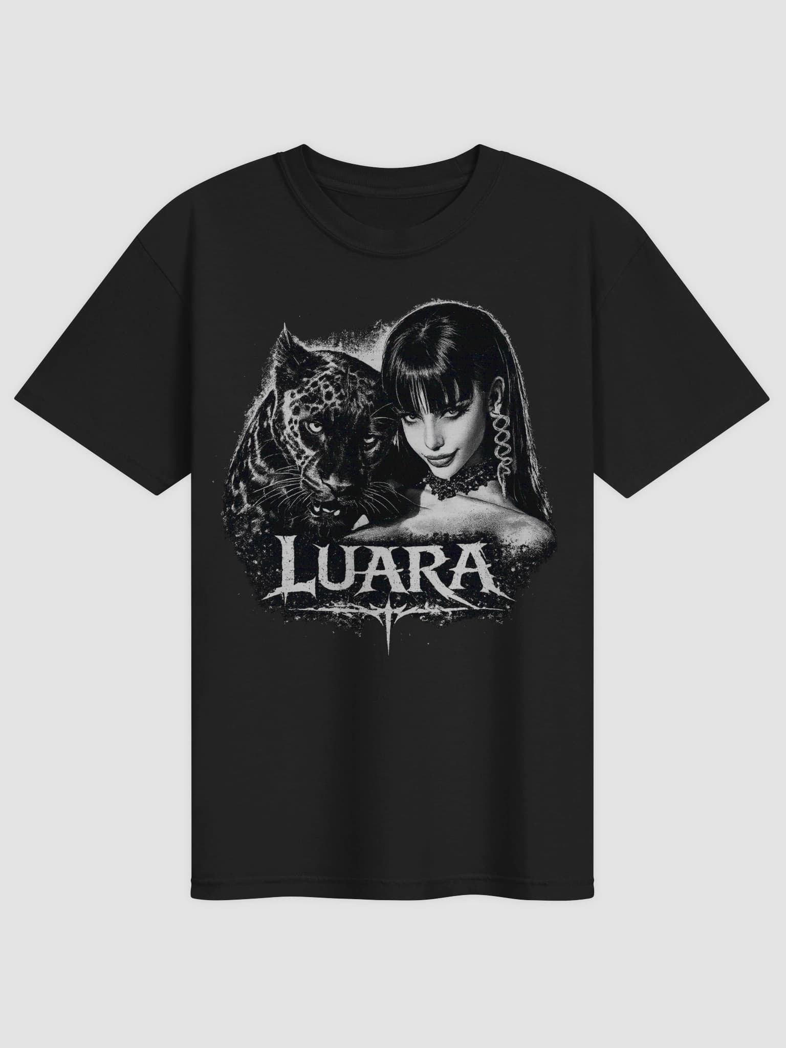 Luara | Instinct T-Shirt