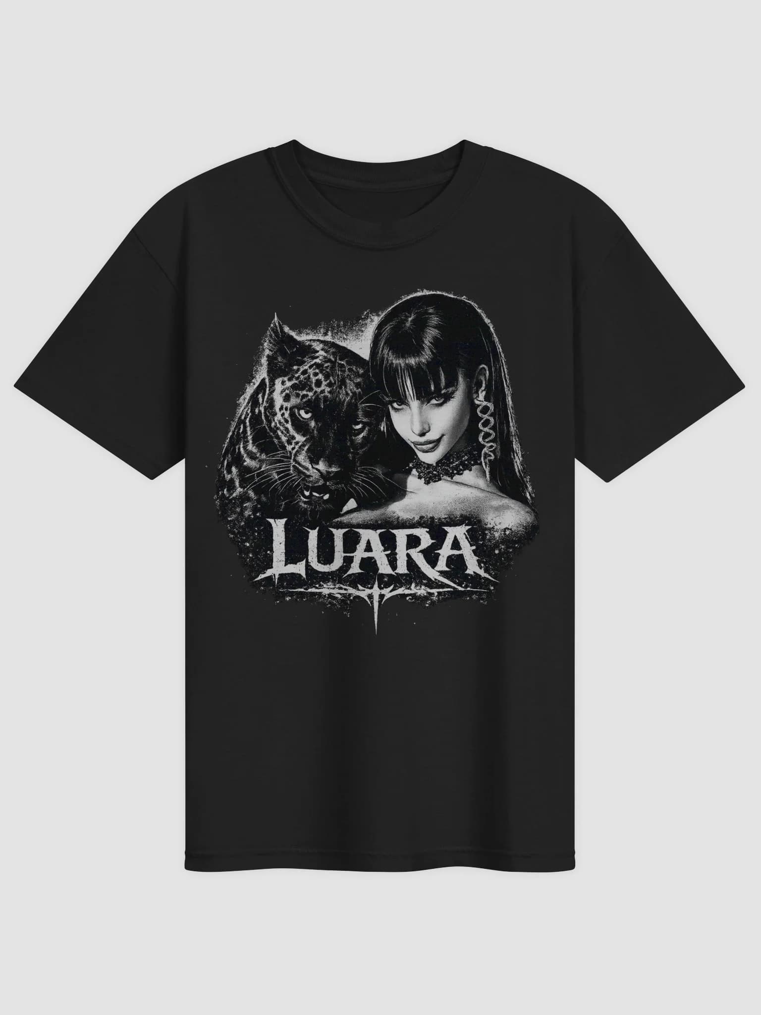 Luara | Instinct T-Shirt
